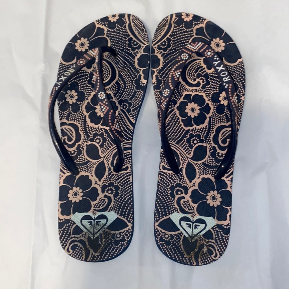 Roxy Flip Flops Size 8
